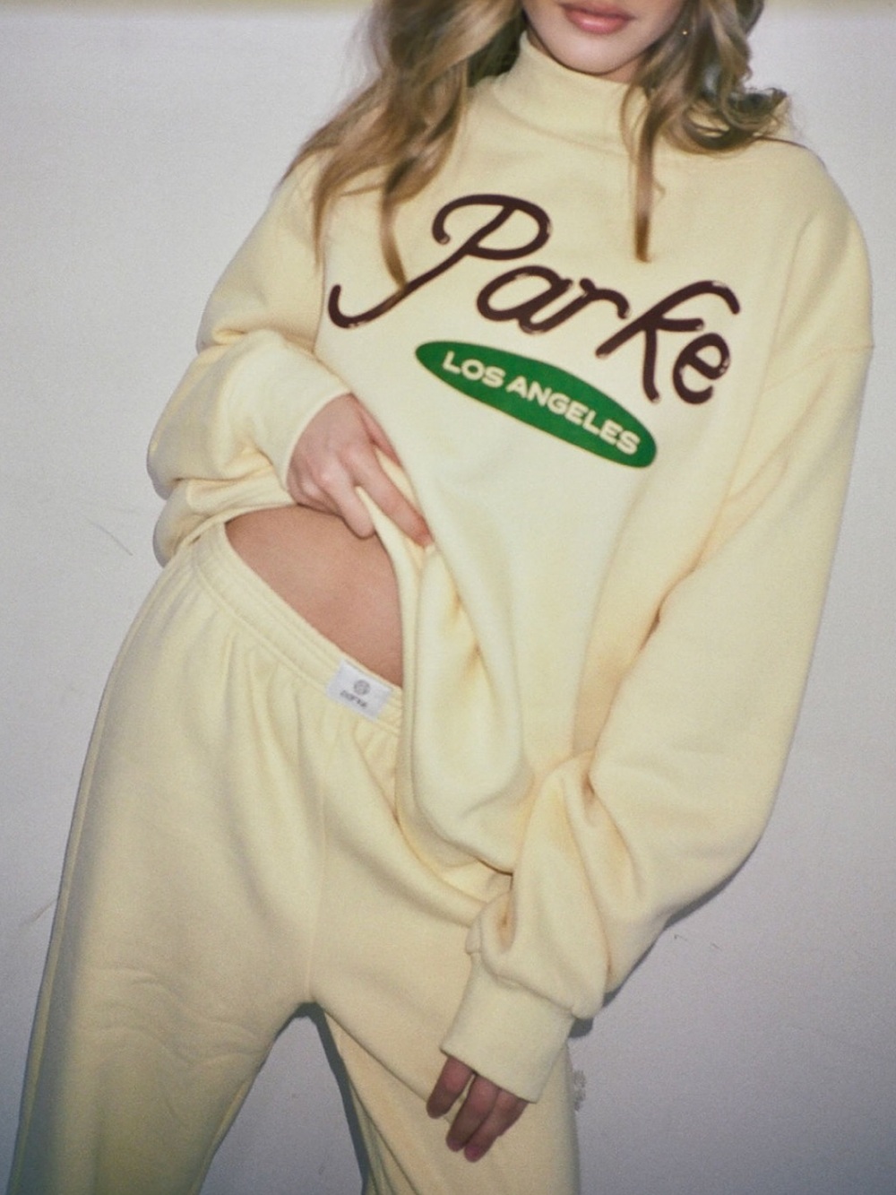 Parke Los Angeles Signature Mockneck Sweatshirt Small Medium